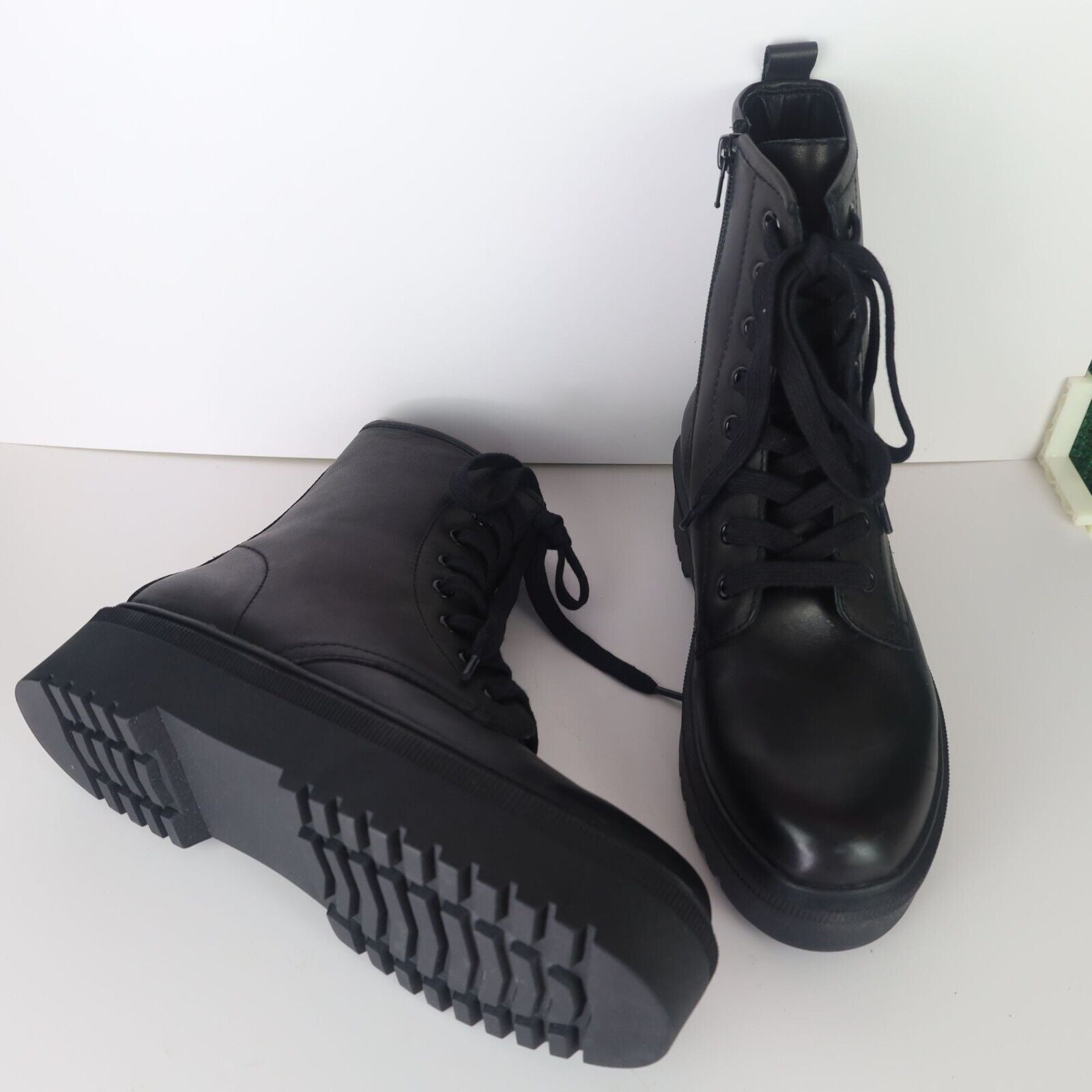 Aqua Logan Platform Hiker Boots Black